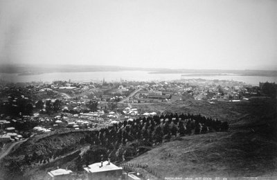 Auckland vom Mt Eden, Neuseeland, 1899 von Unbekannt