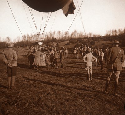 Korb des Sperrballons, ca. 1914-1918 von Unbekannt