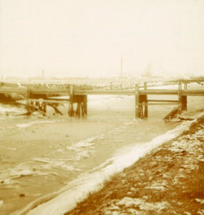 Brücke bei Poperinge, Flandern, Belgien, um 1914-1918 von Unbekannt