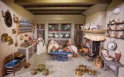Puppenhaus-Schrank (Foto) von Unbekannt
