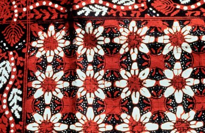 Florales Design, Indonesien, 20. Jahrhundert von Unbekannt