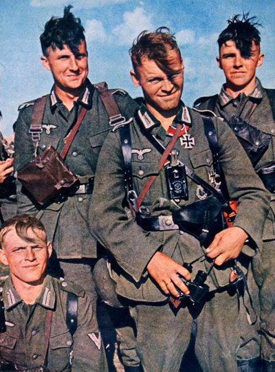 Deutsche Grenadiere, 1943 von Unbekannt