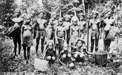 Naga-Volk, Indien, 20. Jahrhundert von Unbekannt