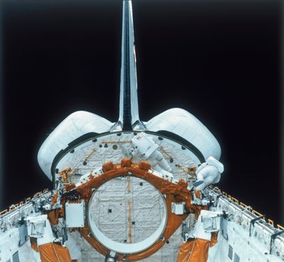 Space Shuttle Astronaut bei EVA, 1980er von Unbekannt
