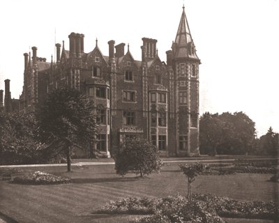 Taplow Court, Buckinghamshire, 1894 von Unbekannt