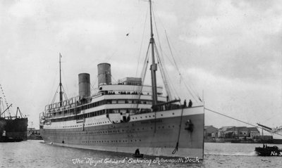 Die Royal Edward beim Einlaufen in den Hafen von Avonmouth, 20. Jahrhundert von Unbekannt