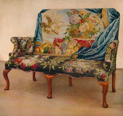 Nussbaum-Sofa mit Soho-Wandteppich, um 1730, 1929 von Unbekannt