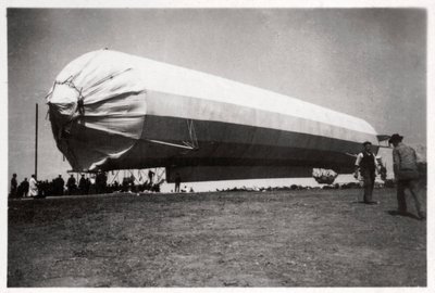 Zeppelin LZ 5 in Göppingen, Deutschland, 1909 von Unbekannt