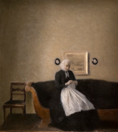 Innenraum mit der Mutter des Künstlers von Vilhelm Hammershoi