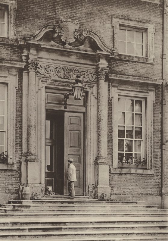 Raynham Hall, Norfolk, der Eingang von Charles Latham