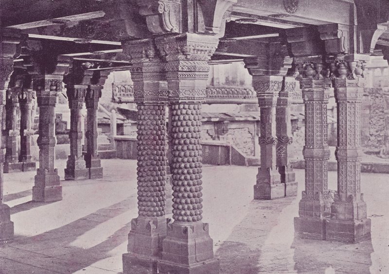 Geschnitzte Säulen, Panch-Mahal, Futtehpur-Sikri von English Photographer