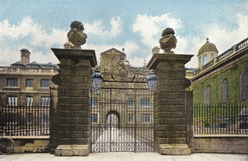 Clare College Tor von English Photographer
