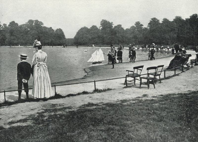 Kensington Gardens, der Round Pond von English Photographer