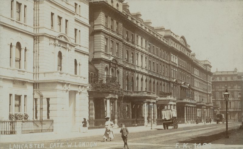 Lancaster Gate West, London von English Photographer