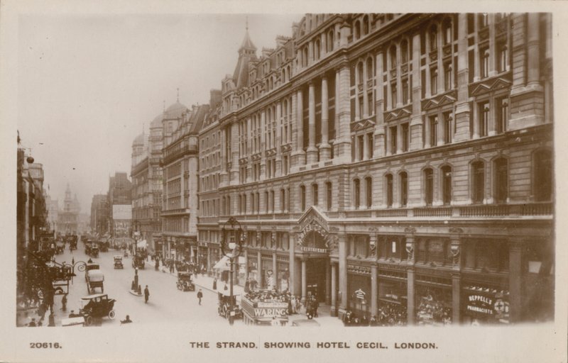 The Strand, Hotel Cecil, London von English Photographer