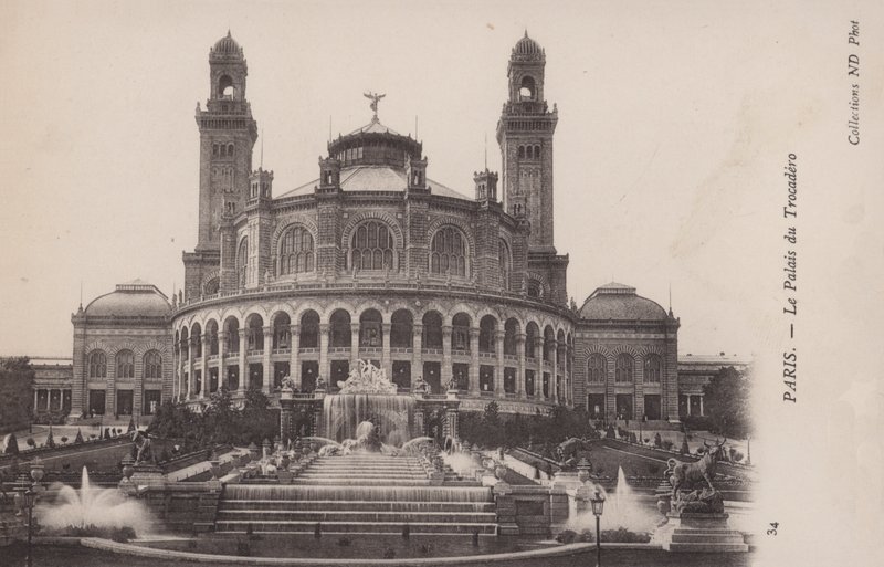 Paris, Le Palais Du Trocadero von French Photographer