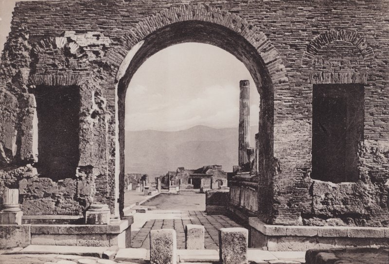 Arco Di Nerone, Neros Bogen (s/w Foto) von Italian Photographer