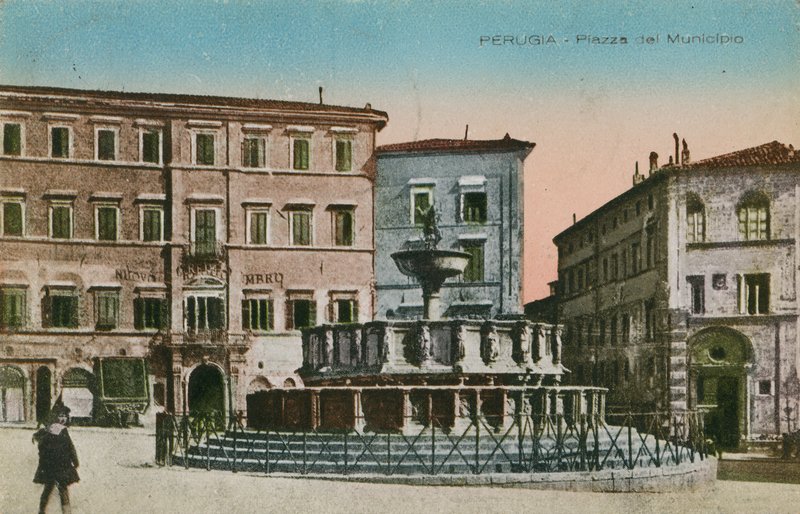 Perugia, Piazza del Municipio, ca. 1910 von Italian Photographer