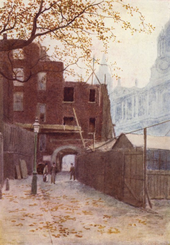 Deans Court, St. Pauls Churchyard, 1894 von Philip Norman